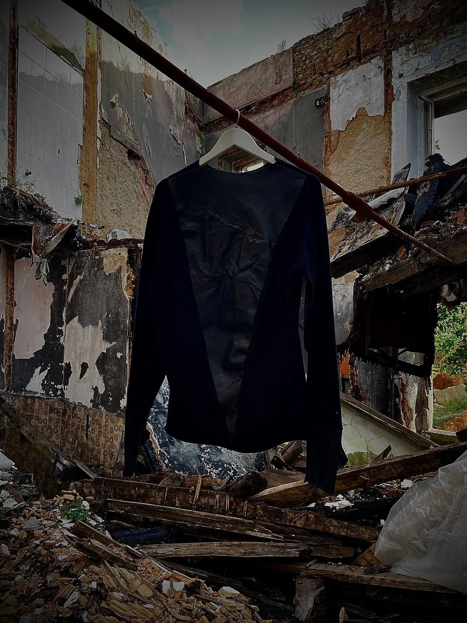 Leather long-sleeve «Never ending cycle», image 2